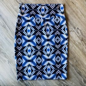 LuLaRoe Cassie skirt